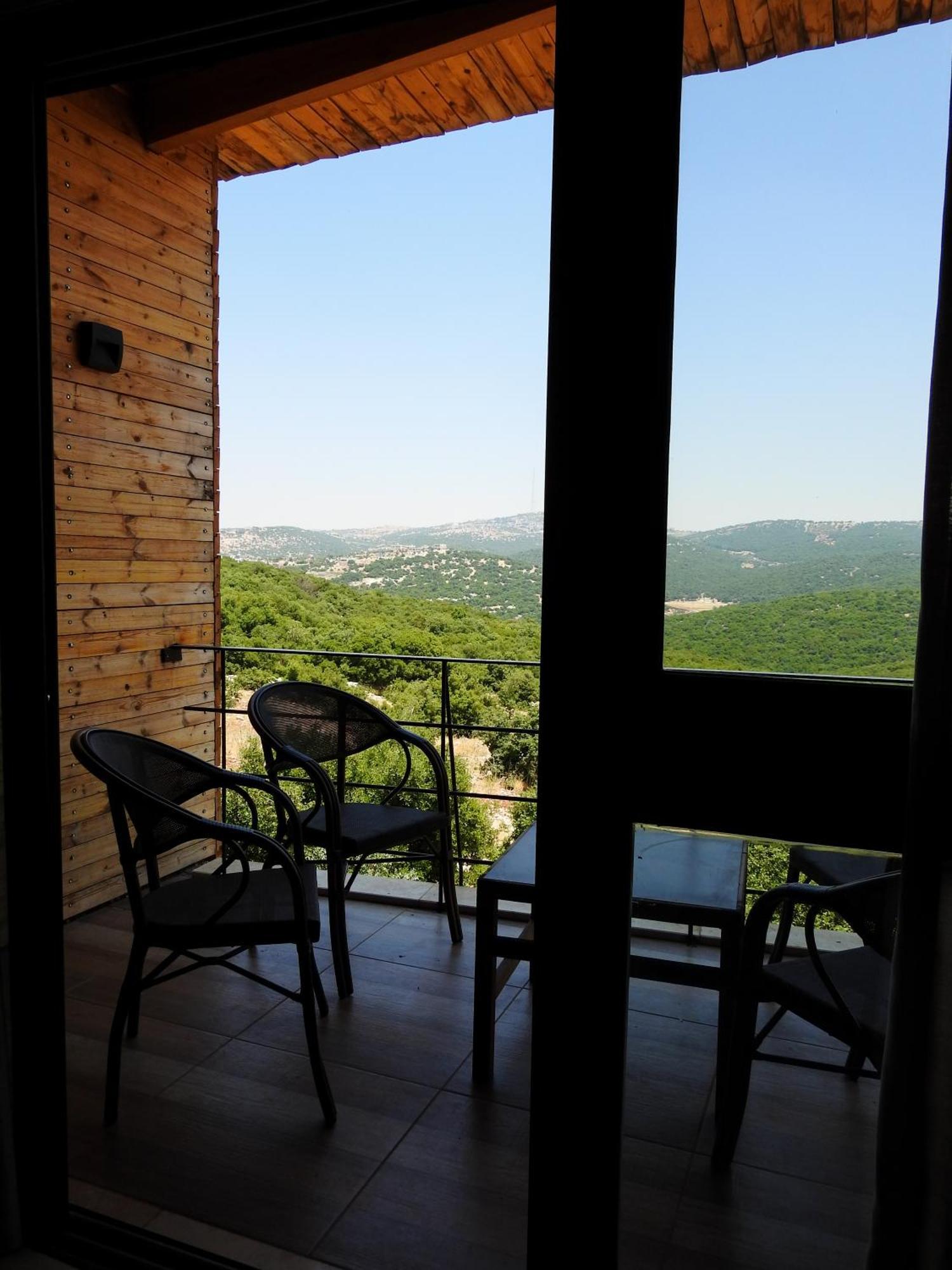 Ajloun Forest Reserve Ceraş Dış mekan fotoğraf