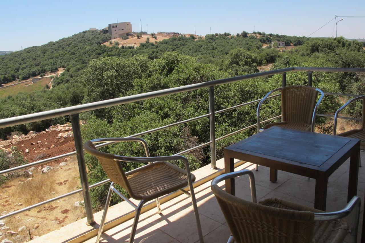 Ajloun Forest Reserve Ceraş Dış mekan fotoğraf